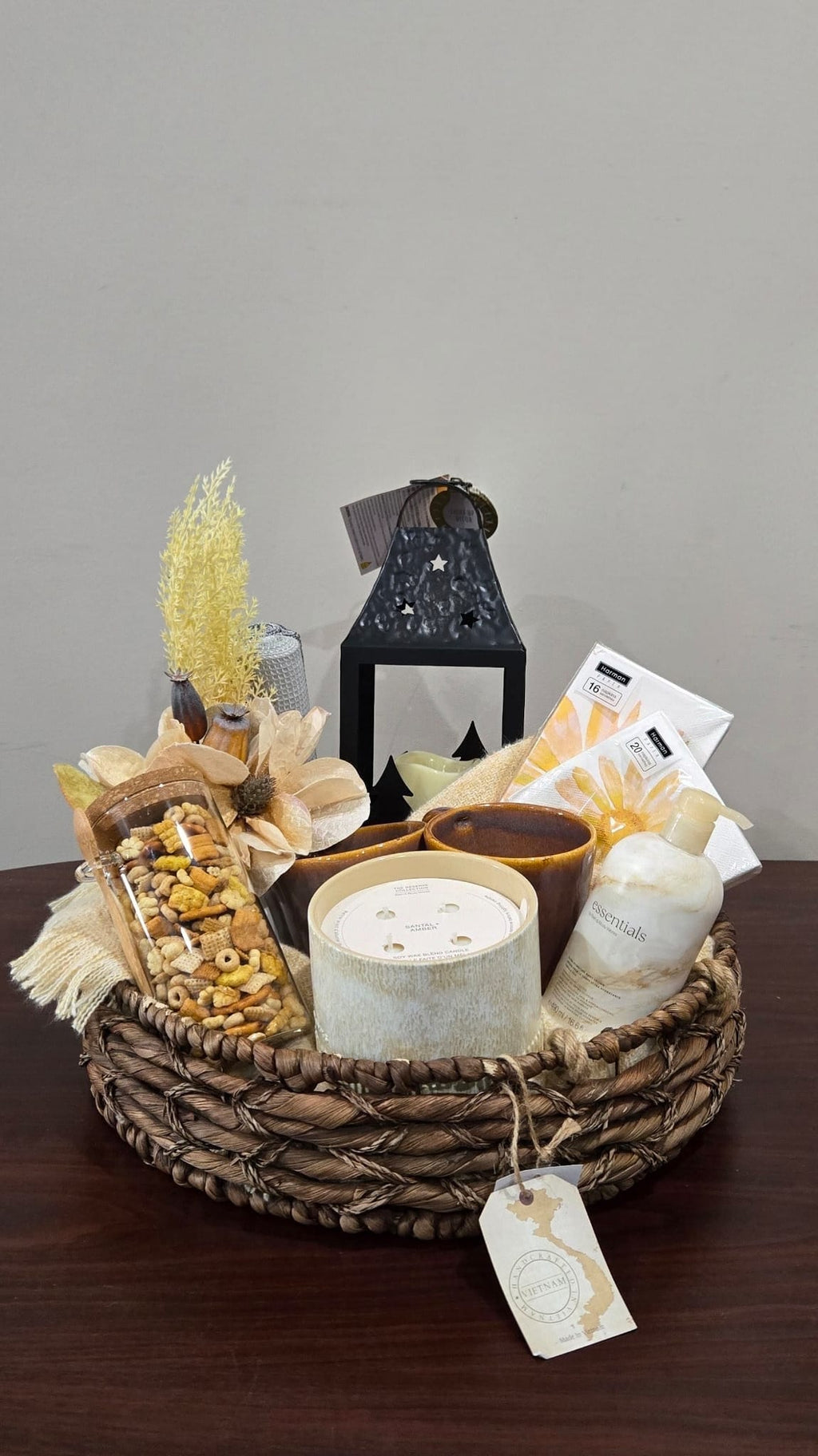 Custom Gift Box – $200